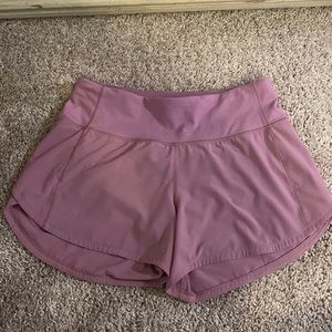 Lulu shorts size 4/ tall